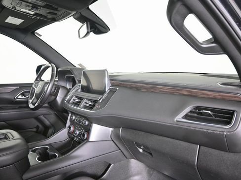 Used 2022 Chevrolet Tahoe Z71 w/ Z71 Off-Road Package image 15