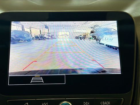 Used 2024 Chevrolet Malibu LT FWD image 21