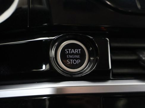 Used 2023 Nissan Pathfinder SL w/ Lighting Package (N92) image 48