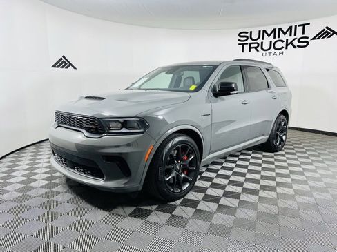 Used 2024 Dodge Durango R/T w/ Tow 'N Go Group image 2