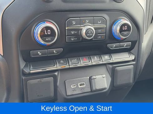 Used 2021 GMC Sierra 1500 SLE AWD/4WD image 22