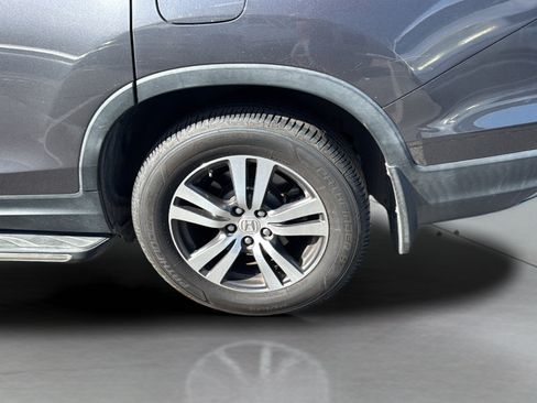 Used 2018 Honda Pilot EX image 37