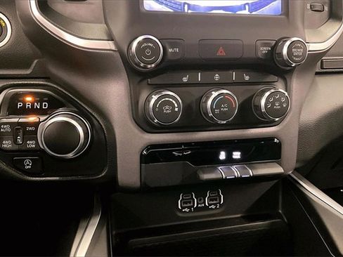 Used 2023 RAM 1500 Big Horn image 27