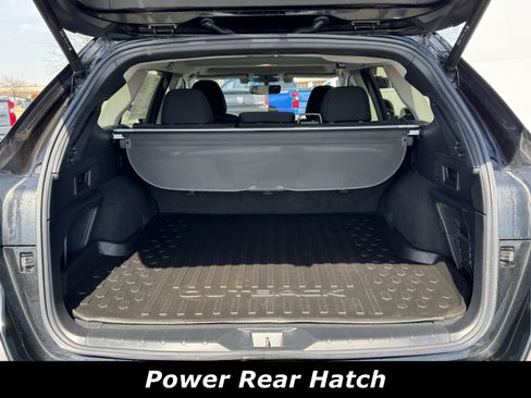 Used 2020 Subaru Outback Premium image 13