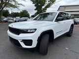 Certified 2022 Jeep Grand Cherokee Altitude image 3