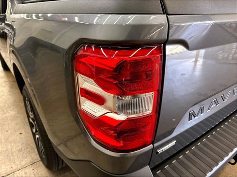 Used 2024 Ford Maverick Lariat FWD image 31