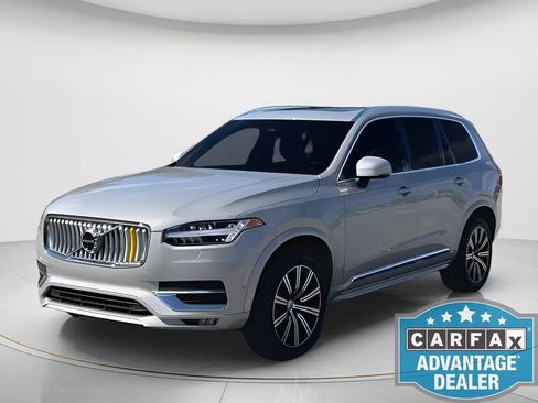 Used 2024 Volvo XC90 B5 Plus image 4