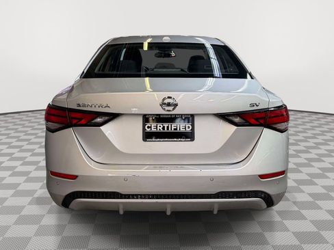 Used 2022 Nissan Sentra SV FWD image 7