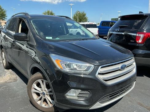 Used 2018 Ford Escape SEL AWD/4WD image 8