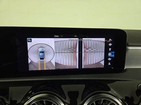 Used 2022 Mercedes-Benz A 220 4MATIC image 32