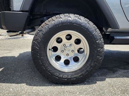 Used 2014 Jeep Wrangler Sport w/ Quick Order Package 24S AWD/4WD image 14