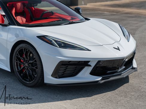 Used 2023 Chevrolet Corvette Stingray Premium Conv w/ Stealth Interior Trim Package RWD image 33