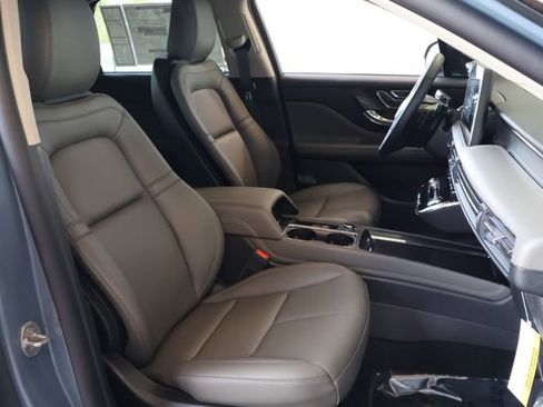 New 2026 Lincoln Corsair Premiere AWD/4WD image 21