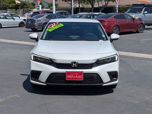 Used 2022 Honda Civic LX image 2