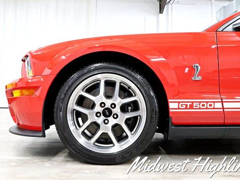 Used 2009 Ford Mustang Shelby GT500 RWD image 13