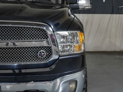 Used 2018 RAM 1500 Lone Star image 38