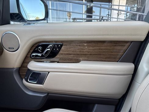 Used 2019 Land Rover Range Rover HSE image 37