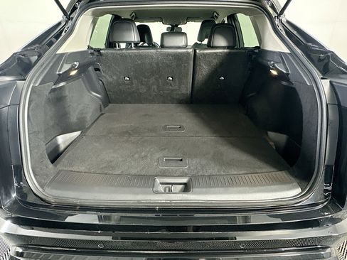 Used 2025 Nissan Ariya FWD image 30