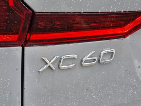 New 2026 Volvo XC60 B5 Plus w/ Protection Package Premier image 10