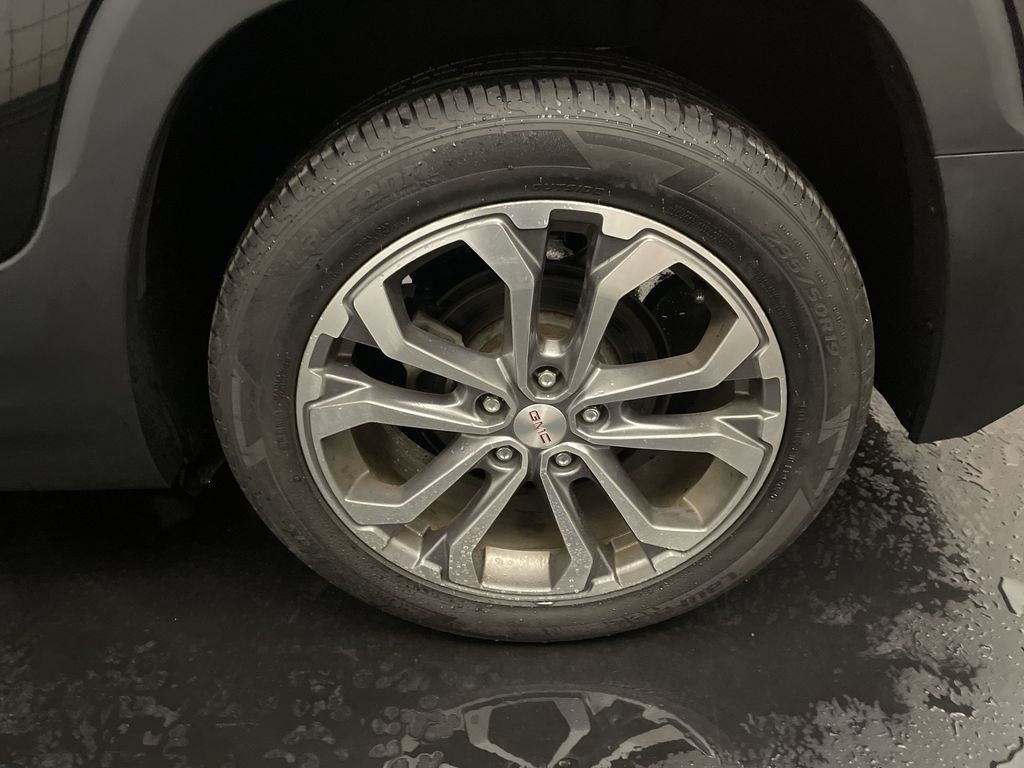 Used 2019 GMC Terrain SLT w/ Preferred Package FWD image 27