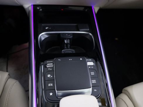 Certified 2023 Mercedes-Benz GLA 250 4MATIC w/ Premium Package image 20