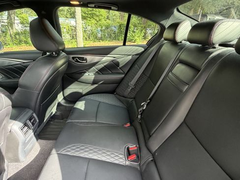 Used 2018 INFINITI Q50 Red Sport 400 w/ Sensory Package (Sport) AWD/4WD image 32