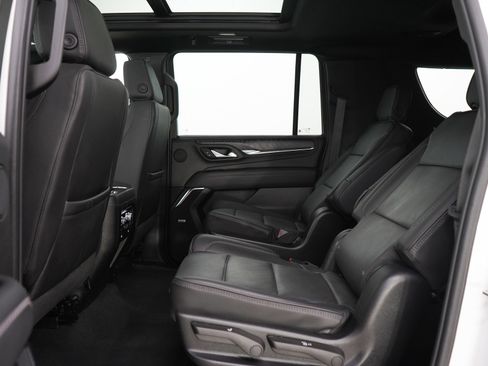 Used 2024 GMC Yukon XL Denali w/ LPO, Floor Liner Package AWD/4WD image 20