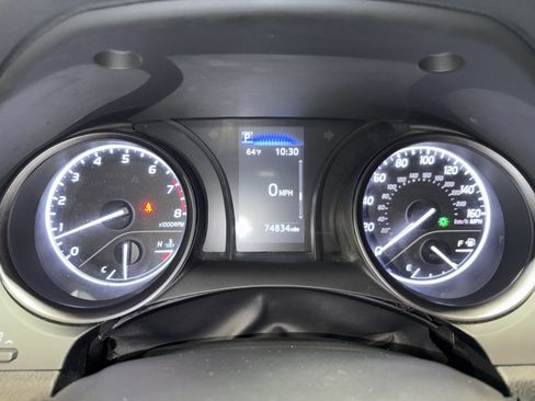 Used 2023 Toyota Camry SE FWD image 20