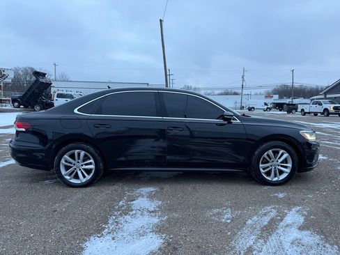 Used 2020 Volkswagen Passat 2.0T SE w/ Sunroof Package image 5