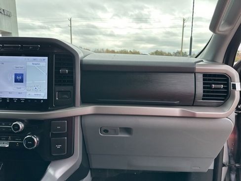 Used 2024 Ford F150 XLT w/ Mobile Office Package image 44