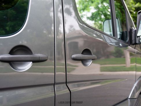 Used 2017 Mercedes-Benz Sprinter 3500 image 74