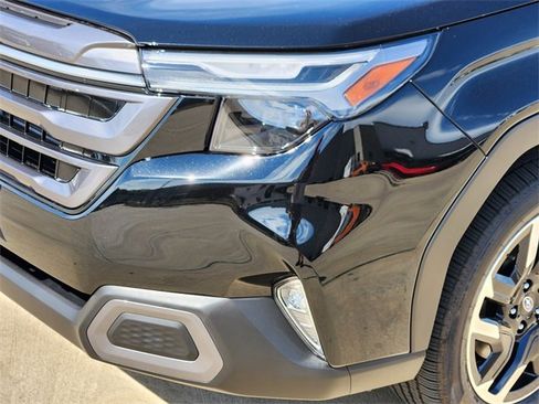 New 2025 Subaru Forester Limited w/ Popular Package image 6