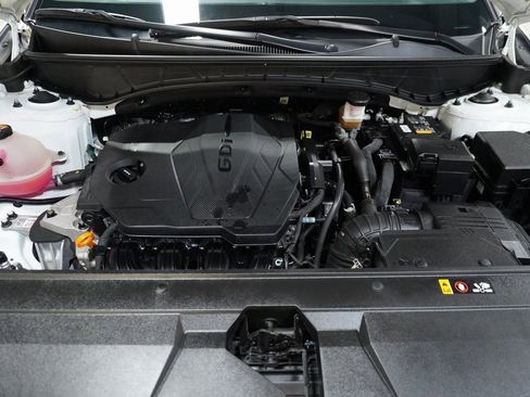 Certified 2023 Hyundai Santa Cruz SE image 9