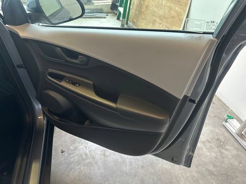 Used 2019 Hyundai Kona SE FWD image 30