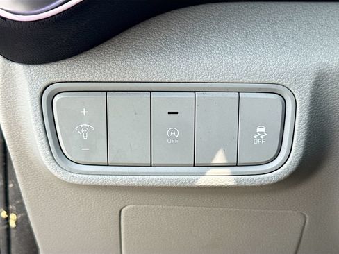 Certified 2021 Kia Soul LX FWD image 13