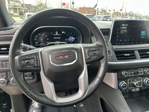 Certified 2023 GMC Yukon XL SLT w/ SLT Luxury Package image 13