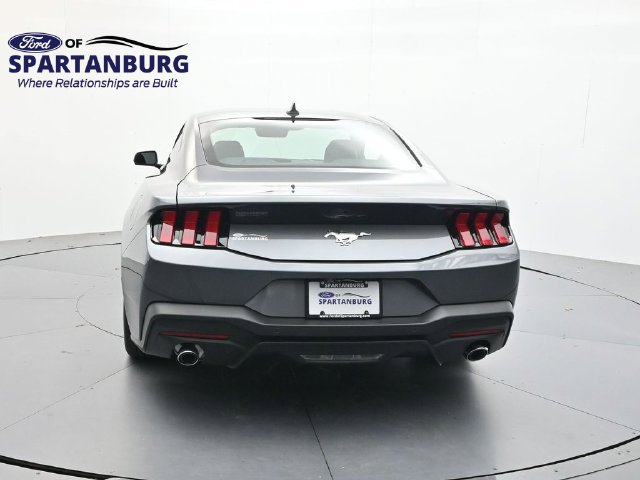 Certified 2024 Ford Mustang Coupe RWD image 6