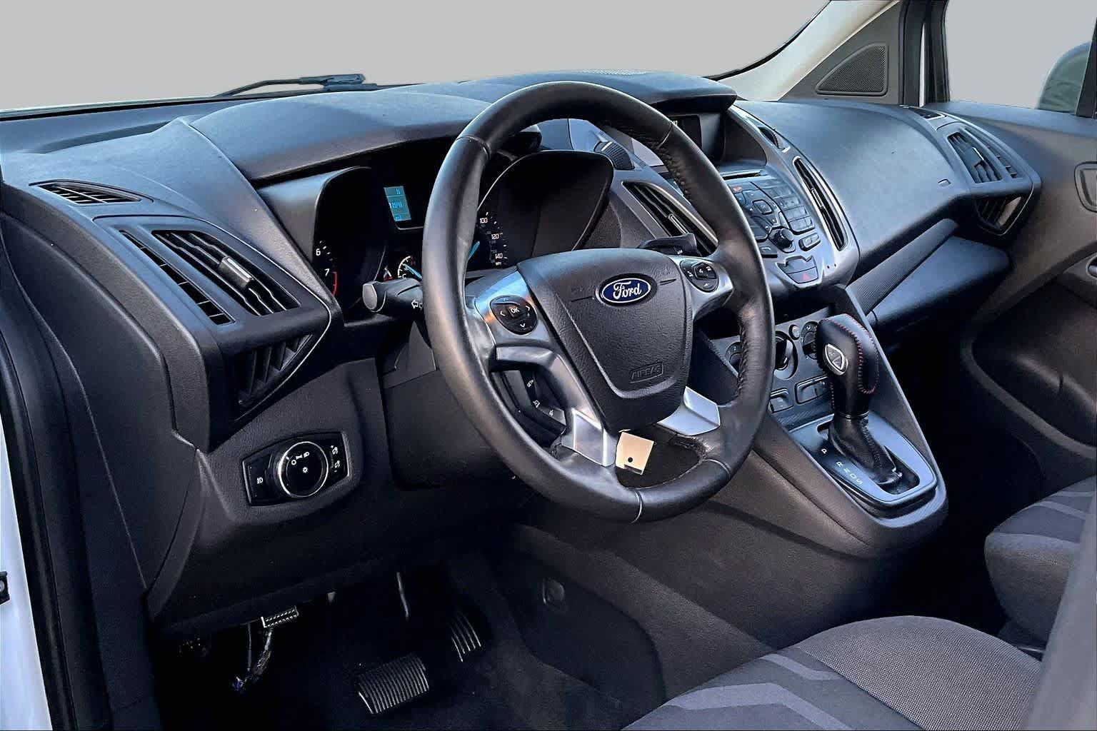Used 2017 Ford Transit Connect XLT FWD image 17