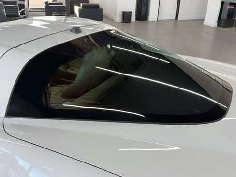 Used 2005 Chevrolet Corvette Coupe w/ Preferred Equipment Group image 9