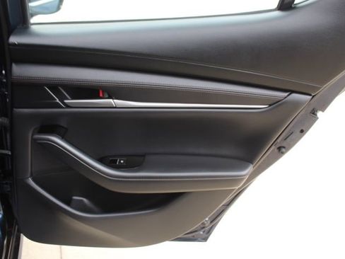 Certified 2024 MAZDA MAZDA3 s image 32