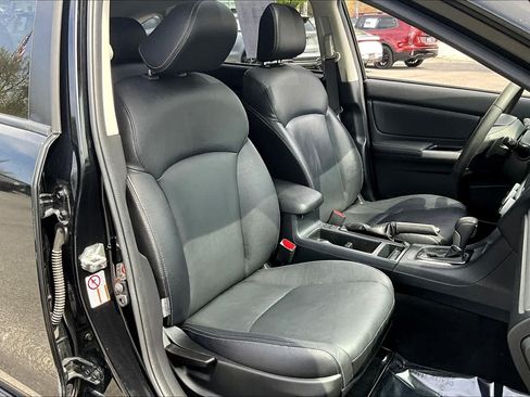 Used 2015 Subaru Crosstrek Touring AWD/4WD image 9