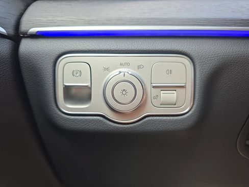Used 2026 Mercedes-Benz GLS 450 4MATIC image 27