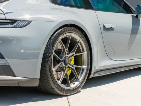 Used 2023 Porsche 911 GT3 RWD image 34