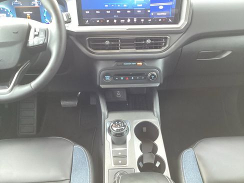 Used 2025 Ford Bronco Sport Outer Banks w/ Outer Banks Tech Package+ image 11