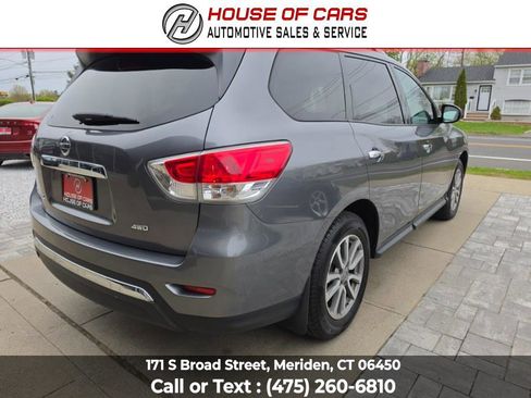 Used 2016 Nissan Pathfinder S AWD/4WD image 4