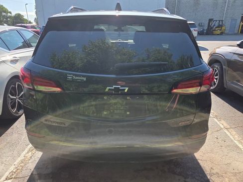 Used 2022 Chevrolet Equinox RS w/ Infotainment Package FWD image 6