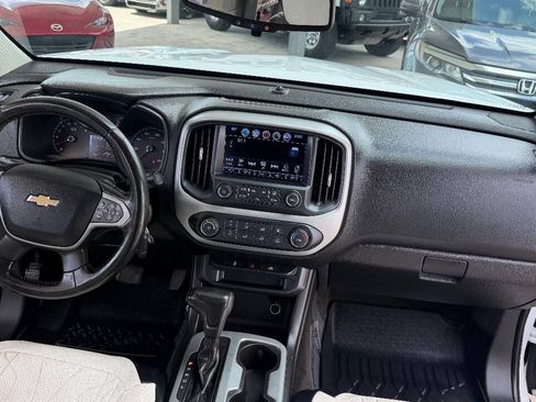 Used 2017 Chevrolet Colorado LT w/ LT Convenience Package RWD image 14