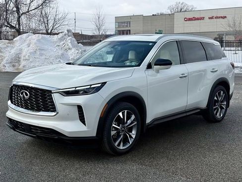 Certified 2023 INFINITI QX60 Luxe w/ Cargo Package image 3