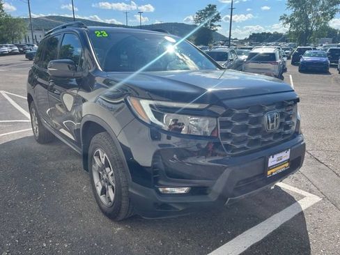 Used 2023 Honda Passport TrailSport image 6