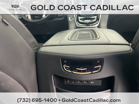 Used 2020 Cadillac Escalade ESV Platinum image 10